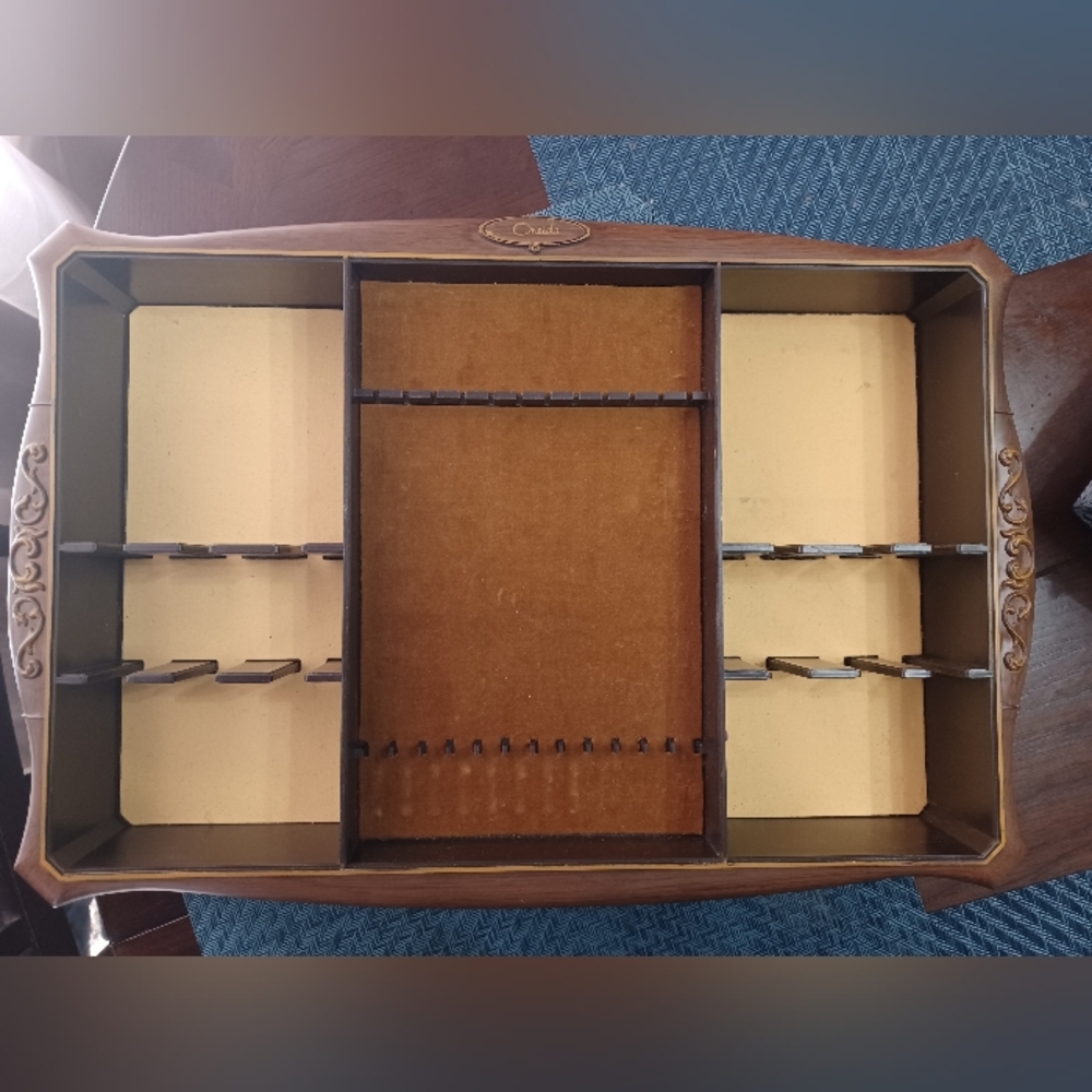 Vintage Oneida flatwear drawer organizer
